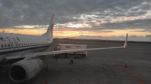日本沖繩島自駕遊(一)，那霸市內閒逛，僥倖看到了焚燬前的首裡城