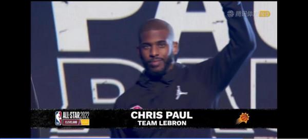 現役球員全明星出場姿態：詹姆斯輕鬆，恩比德無奈，庫裡紳士