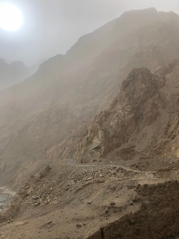 美玉新疆-塔莎古道，驚魂12小時