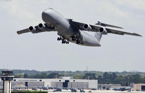 C-5“銀河”運輸機圖集（270圖）