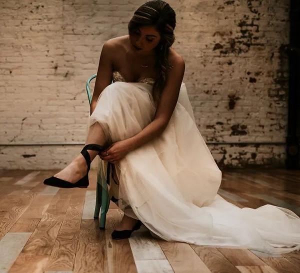 金晨跳舞又殺瘋了？單品穿出一個團的架勢！快來get氣場兩米八的同款