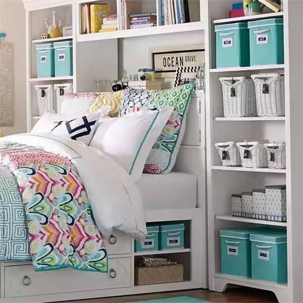 臥室床頭居然不靠牆？這樣裝能多出2平米收納