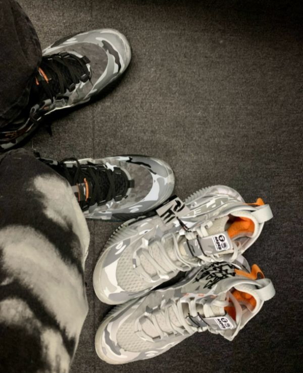 新品合集!李寧反伍聯名來襲,安踏水花3代夜光酷炫,匹克也挺帥 新品合集!李寧反伍聯名來襲,安踏水花3代夜光酷炫,匹克也挺帥