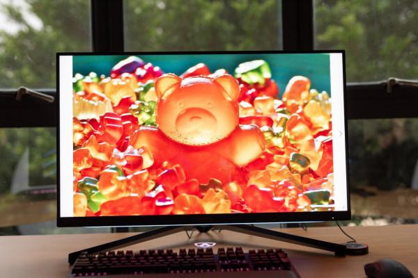 再見小金剛!遊戲屏進入4K+大屏時代 愛攻AG324UX 再見小金剛!遊戲屏進入4K+大屏時代 愛攻AG324UX