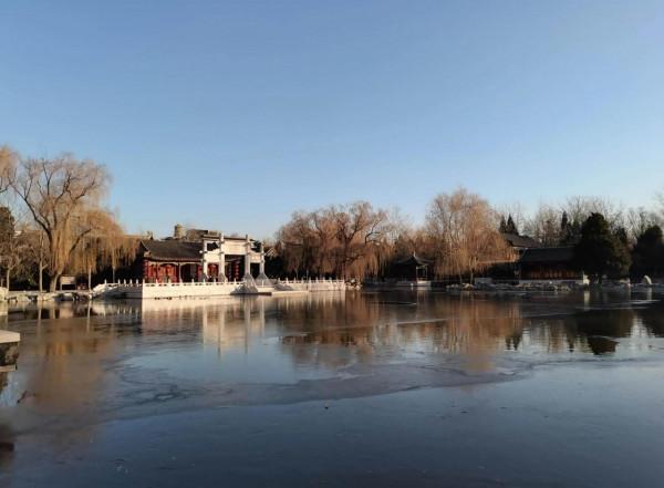 三位姥姥逛北京大觀園