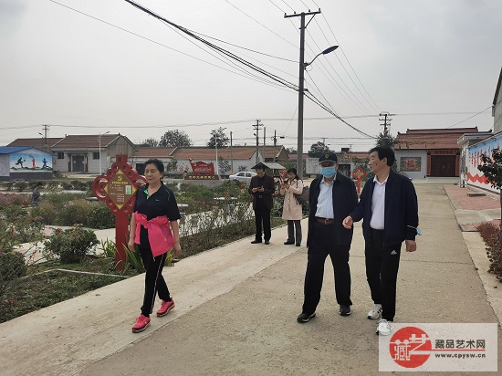心繫革命老區 助力鄉村振興——劉鳳岐攜夫人蒞臨洪陳府村側記 心繫革命老區 助力鄉村振興——劉鳳岐攜夫人蒞臨洪陳府村側記