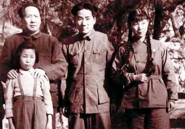 劉思齊回憶:毛岸英赴戰場前特意交待了四件事,犧牲後才明白寓意 劉思齊回憶:毛岸英赴戰場前特意交待了四件事,犧牲後才明白寓意