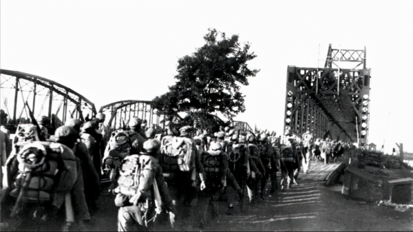 1950年，當國軍戰犯們聽說長津湖戰役後，為何紛紛淚目主動請戰？