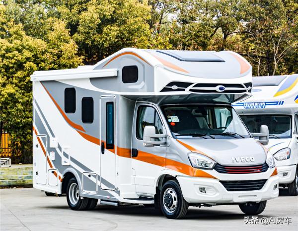 火星車也能住人了？還帶智慧黑科技？火星2號同名房車精彩詳解