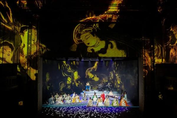 元宵節只有一天，剩下每一天也要與TA同行