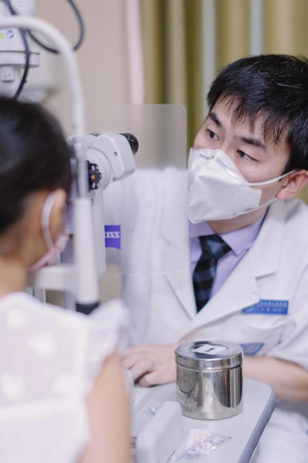 「惟視眼科」告別乾眼，眼部SPA之溫溼空氣加熱護目鏡