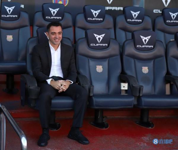 哈維執教巴薩後從未換下過皮克,僅因傷才換下過布斯克茨和阿爾巴 哈維執教巴薩後從未換下過皮克,僅因傷才換下過布斯克茨和阿爾巴