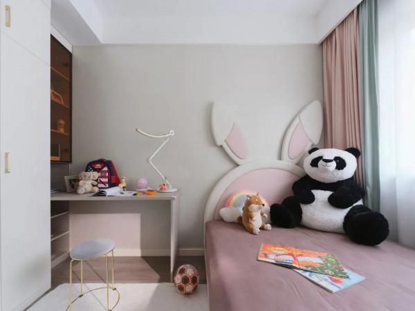 119㎡陽光充足，幸福三居室