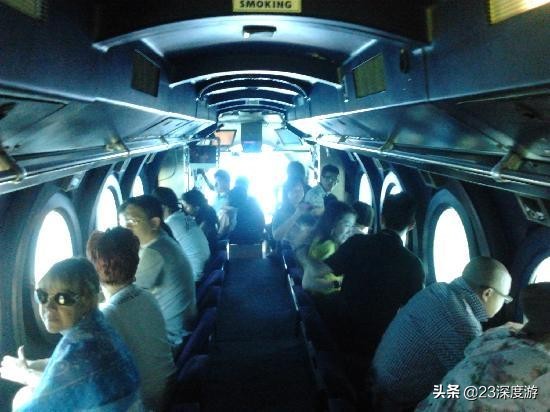 不會游泳也可以去找小丑魚跳海草舞！盤點全球可以坐潛水艇的景點