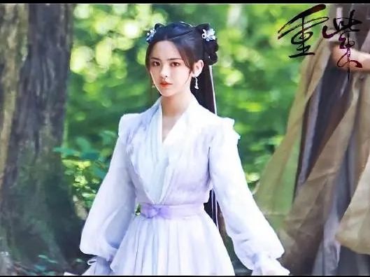 楊超越新劇殺青了,李岱昆一人挑戰兩角,“超虐”人設能否勝任? 楊超越新劇殺青了,李岱昆一人挑戰兩角,“超虐”人設能否勝任?