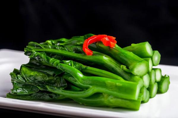 夏季養生宜吃“苦”，但這類果蔬，發苦慎吃