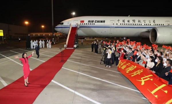 堪比十三將士歸玉門,孟晚舟回家意義重大,會激勵更多的人 堪比十三將士歸玉門,孟晚舟回家意義重大,會激勵更多的人