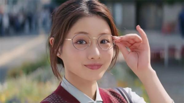 戴眼鏡也貌美十足的日本女藝人，每一位都太可了
