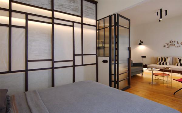 發現一對70後夫婦的家：48㎡的古典裝修很有味道，實在太會裝飾了