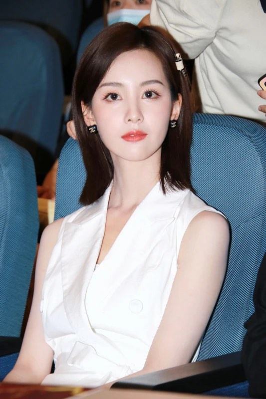 初見驚豔不已,再見路人甲乙!這12個明星顏值成謎,這臉怎麼了? 初見驚豔不已,再見路人甲乙!這12個明星顏值成謎,這臉怎麼了?