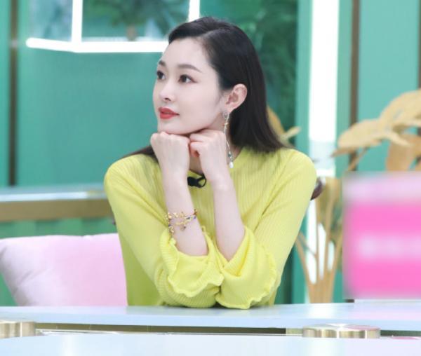 普通女生身上有3個優點,大膽走清冷少女路線,比以前好看2倍不止 普通女生身上有3個優點,大膽走清冷少女路線,比以前好看2倍不止