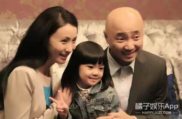 還記得徐崢陶虹的女兒徐小寶嗎？13歲的她越來越漂亮了