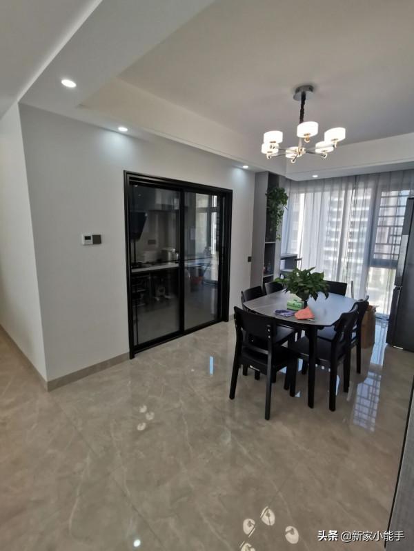 耗時五個月完工，三房兩廳自己設計，全屋軟裝進場很有家的味道