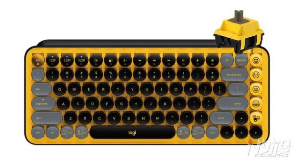 珠聯壁合 大放異彩——RK x TTC聯合定製「七彩紅軸」釋出 珠聯壁合 大放異彩——RK x TTC聯合定製「七彩紅軸」釋出