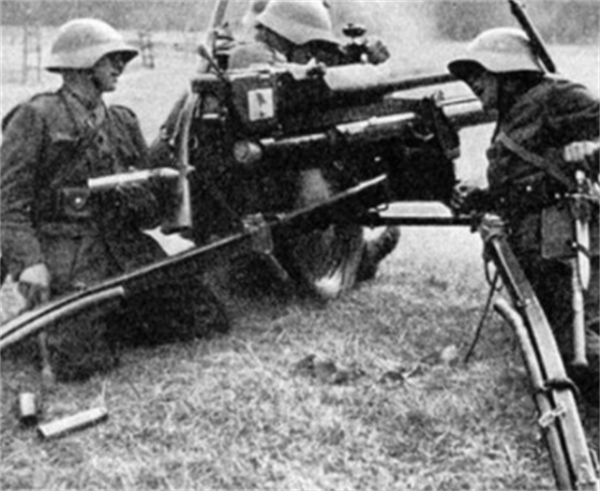 第二次世界大戰中的最大疑團，納粹德國為何不對富裕的瑞士下手？