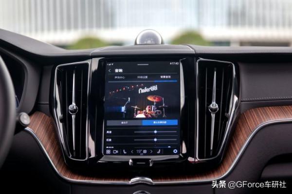 新車|沃爾沃新XC60的雙面性格 新車|沃爾沃新XC60的雙面性格