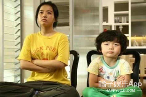 還記得“壞笑弟弟”表情包王錫玄嗎?16歲帶小女友上節目? 還記得“壞笑弟弟”表情包王錫玄嗎?16歲帶小女友上節目?