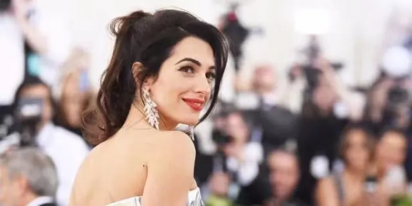 律界女王的開掛人生:多國總統圍繞,迷倒喬治·克魯尼 律界女王的開掛人生:多國總統圍繞,迷倒喬治·克魯尼