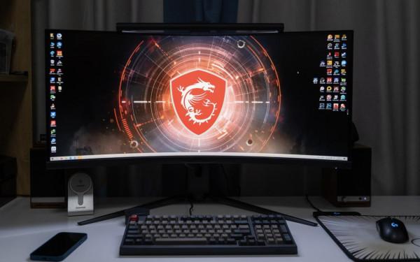 你看我的物理外掛又大又圓，微星月神MPG 343CQR顯示器測評