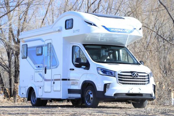 顏值超高還耐用，配自適應巡航、商務座和子母床，宇通經濟型房車