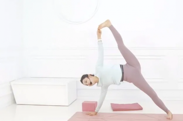 堅持之旅:健身這條路上,要走的路還很長很長...... 堅持之旅:健身這條路上,要走的路還很長很長......