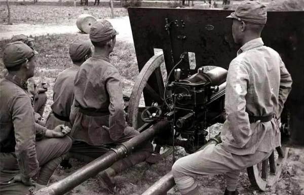 1937年，我軍的強大炮兵部隊