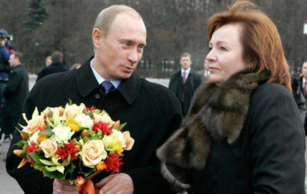 柳德米拉&colon;與普京同甘共苦30年&comma;成為&quot&semi;第一夫人&quot&semi;&comma;如今為何選擇離開