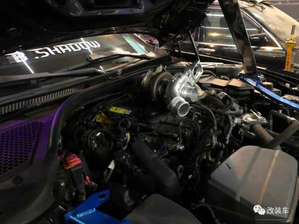 愛上跑賽道的黑武士寶馬3系，全力衝刺後才知道怎麼改車