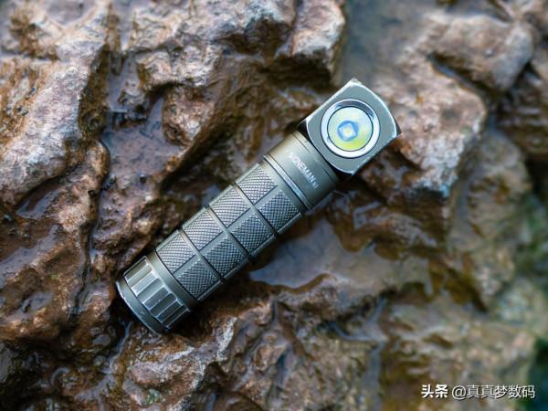 2021強光手電選購經驗 篇一:盤點我的高性價比強光手電筒 2021強光手電選購經驗 篇一:盤點我的高性價比強光手電筒