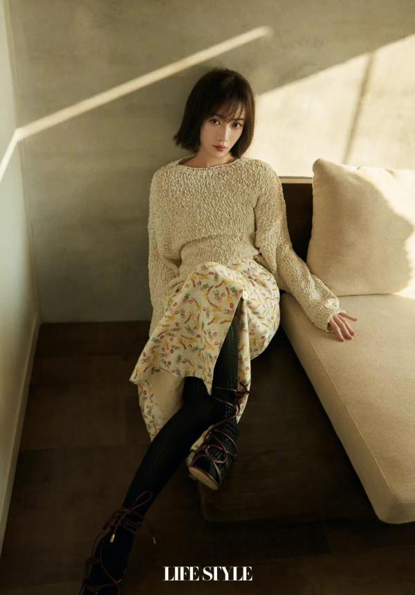 吳謹言暖陽居家大片