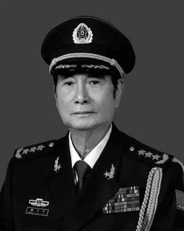 得知越軍活捉張萬年，43軍長急電127師部，張萬年怒道：胡說八道