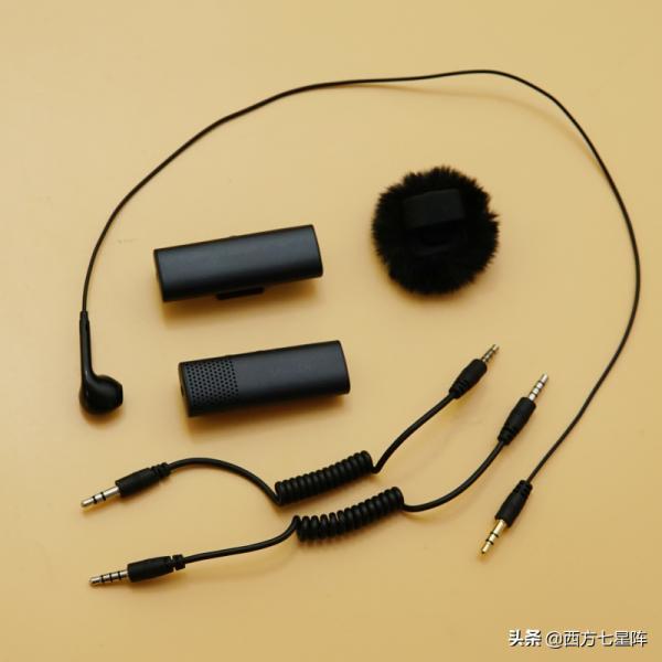 小巧輕便的入門之選:綠聯無線領夾式麥克風上手 小巧輕便的入門之選:綠聯無線領夾式麥克風上手