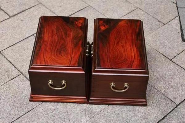 大紅酸枝 &period; 珠寶盒