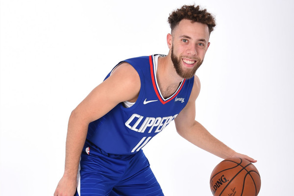 快船和喬丹-福特簽下一份訓練營合同