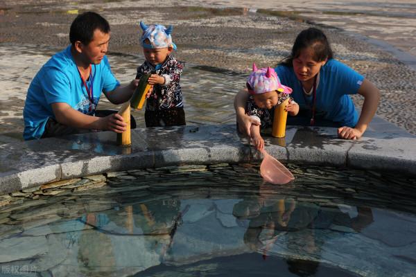 順著中老鐵路，一年四季都有好玩的地方