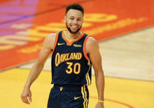 即使接下來500連鐵，庫裡生涯三分命中率仍高過阿倫