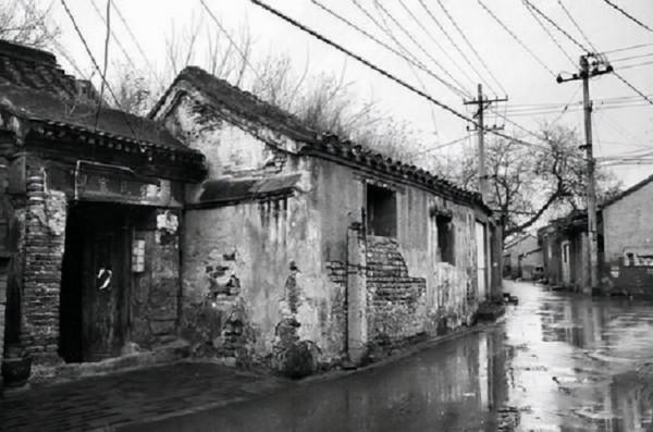 毛主席訪蘇回國，毛人鳳計劃暗殺，李克農一封電報讓他氣急敗壞