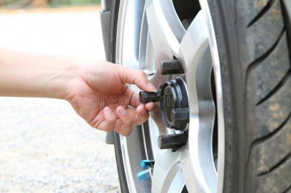 經營多年的修理廠就這樣垮了,純屬自作孽 經營多年的修理廠就這樣垮了,純屬自作孽