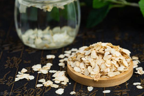 天天喝西洋參泡水，請花幾分鐘時間弄清楚5個注意事項，很重要