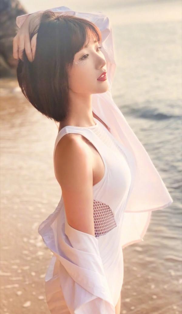 毛曉彤美圖合輯